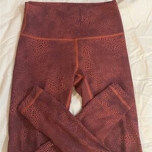 Lululemon Wunder Train HR Tight 25” Sz 6 Crackle Print CGWC High Rise Pant